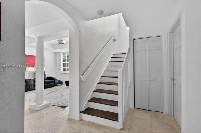 8204 SW 171st Street, Palmetto Bay, FL 33157