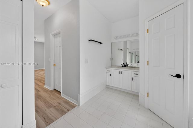 8204 SW 171st Street, Palmetto Bay, FL 33157