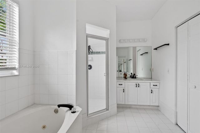 8204 SW 171st Street, Palmetto Bay, FL 33157