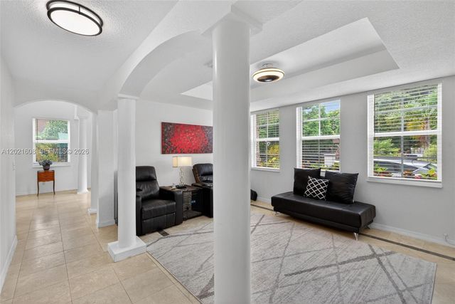 8204 SW 171st Street, Palmetto Bay, FL 33157