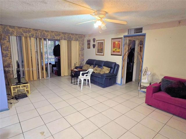 940 NE 199th Street 114, Miami, FL 33179