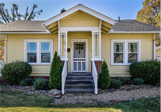 401 Price Avenue, Springdale, AR 72764