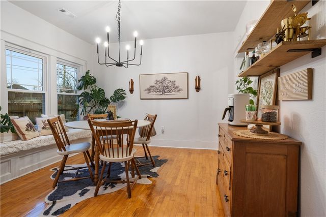 401 Price Avenue, Springdale, AR 72764