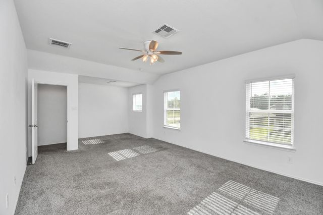 5443 Pinetree Crescent Lane, Spring, TX 77373