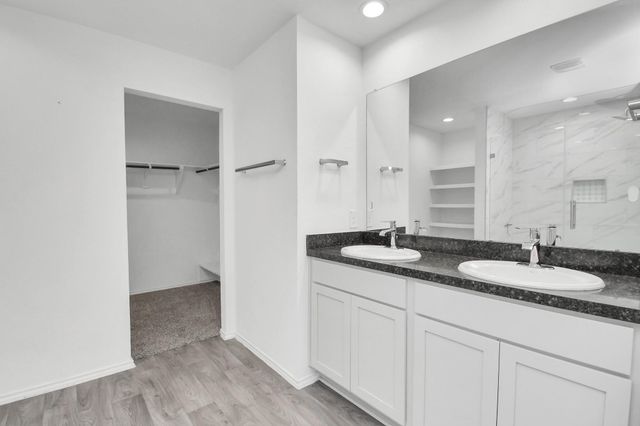 5443 Pinetree Crescent Lane, Spring, TX 77373