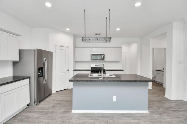 5443 Pinetree Crescent Lane, Spring, TX 77373