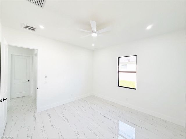 2607 49th ST W, Lehigh Acres, FL 33971