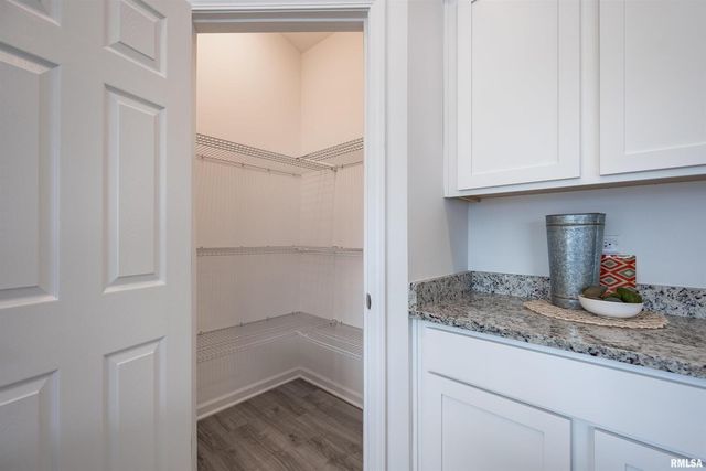 Lot 9 Faiths Way, Bettendorf, IA 52722