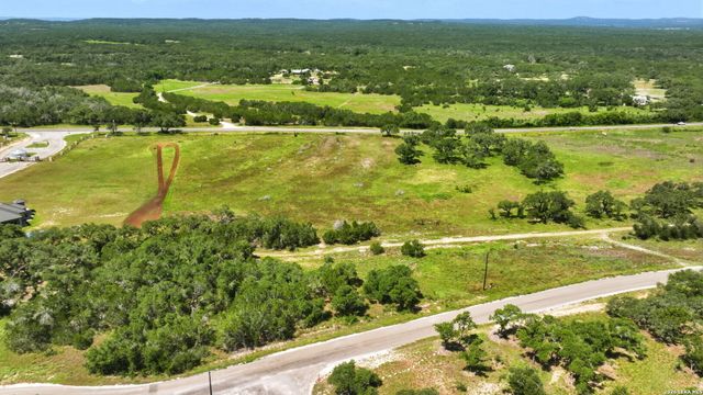 690 Windmill Ridge, Blanco, TX 78606