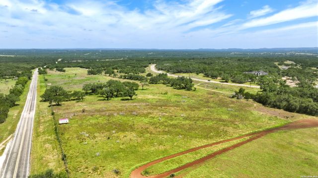 690 Windmill Ridge, Blanco, TX 78606