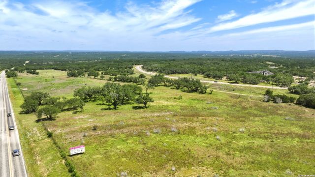 690 Windmill Ridge, Blanco, TX 78606