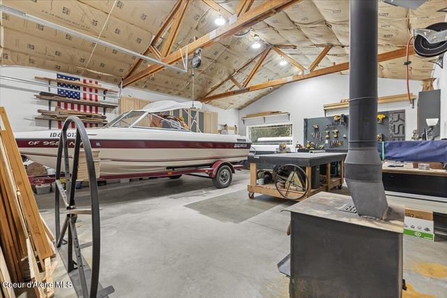 32595 N 1st AVE, Spirit Lake, ID 83869