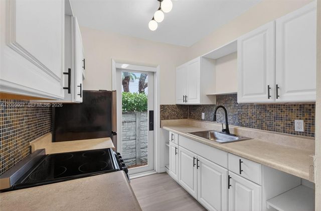 428 Collins Ave 5, Miami Beach, FL 33139