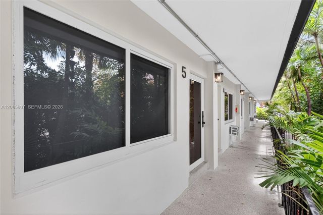 428 Collins Ave 5, Miami Beach, FL 33139