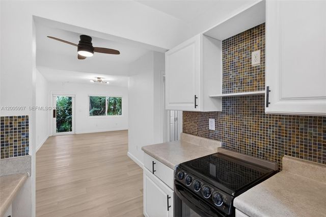 428 Collins Ave 5, Miami Beach, FL 33139