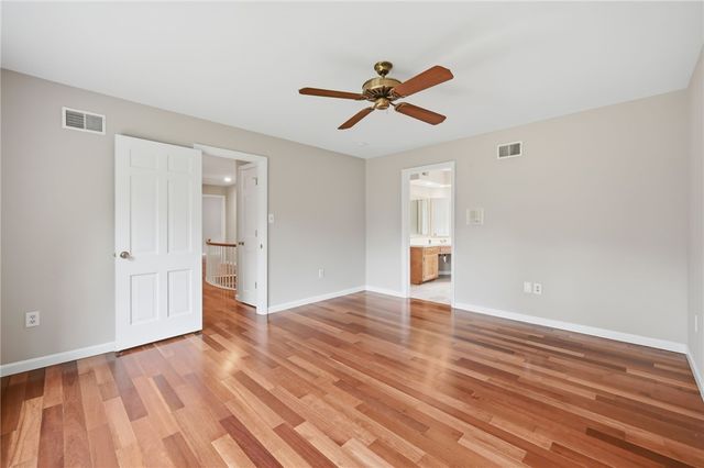 123 Windy Ghoul Dr, Brighton Twp, PA 15009