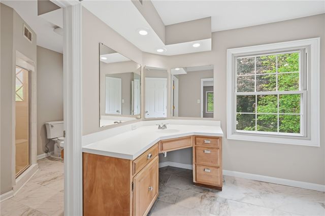 123 Windy Ghoul Dr, Brighton Twp, PA 15009