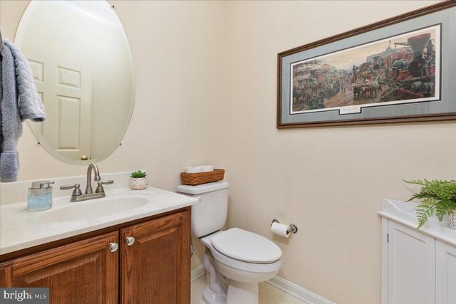 155 BUNCHBERRY RIDGE CT, Stephens City, VA 22655