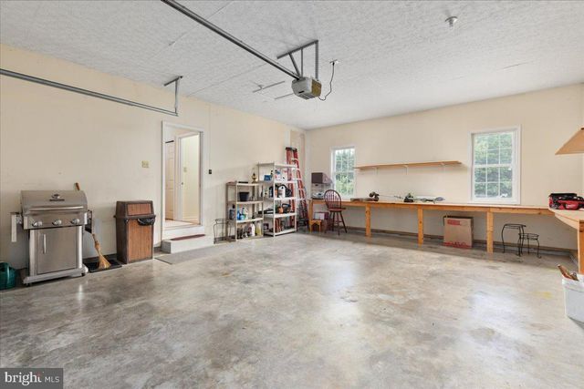155 BUNCHBERRY RIDGE CT, Stephens City, VA 22655