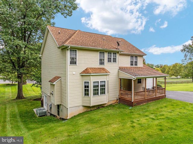 155 BUNCHBERRY RIDGE CT, Stephens City, VA 22655