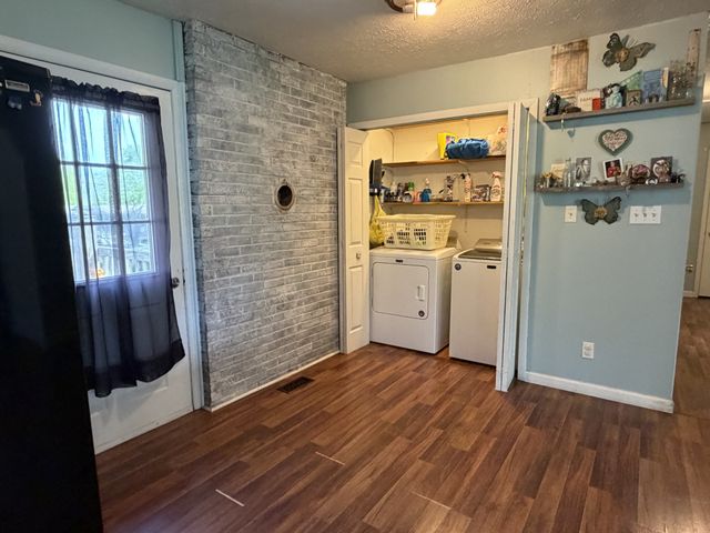 181 Swiss Rd, Hohenwald, TN 38462