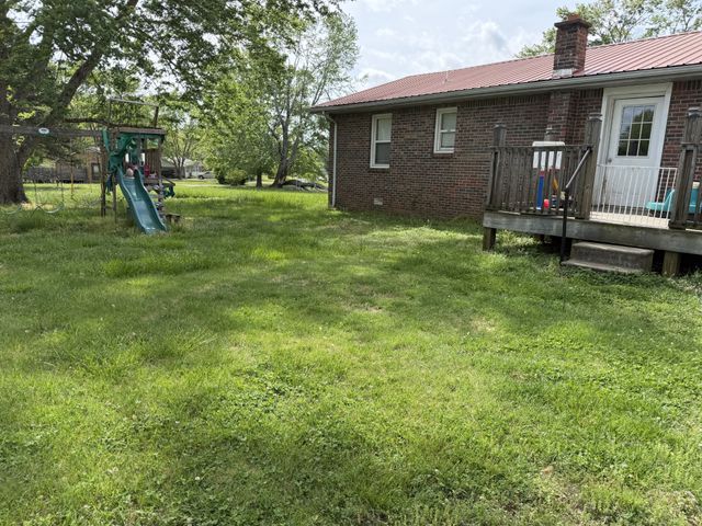 181 Swiss Rd, Hohenwald, TN 38462