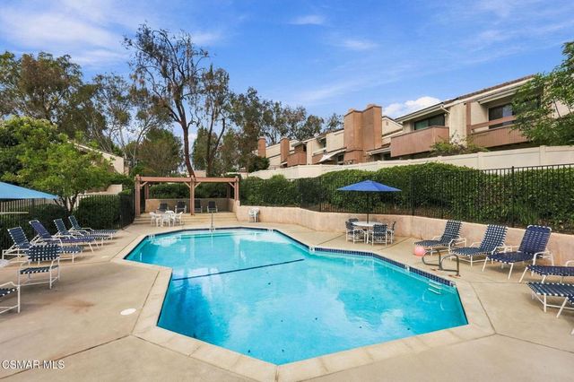571 Artisan Road, Thousand Oaks, CA 91320