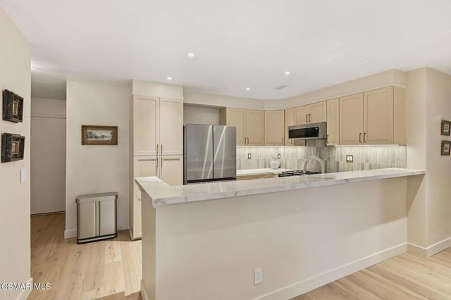 571 Artisan Road, Thousand Oaks, CA 91320