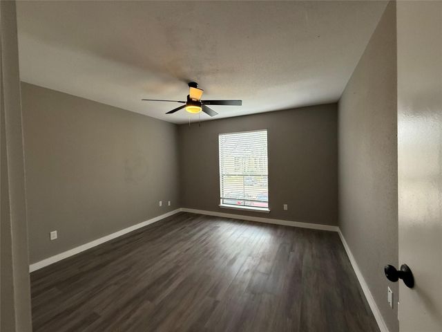 3300 Pebblebrook Drive 42, Seabrook, TX 77586