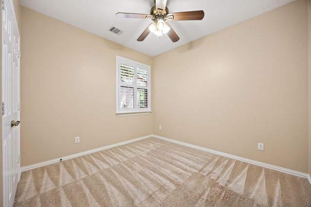 10 Latticeleaf Place, The Woodlands, TX 77382