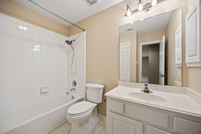 10 Latticeleaf Place, The Woodlands, TX 77382