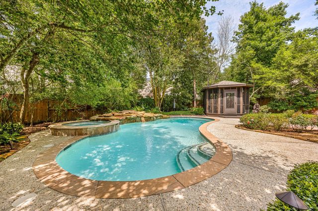 10 Latticeleaf Place, The Woodlands, TX 77382