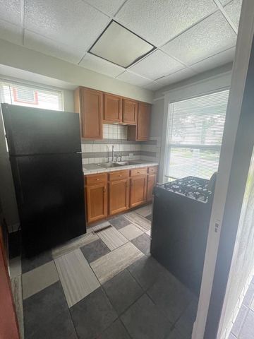 1014 Oak Street, Beloit, WI 53511