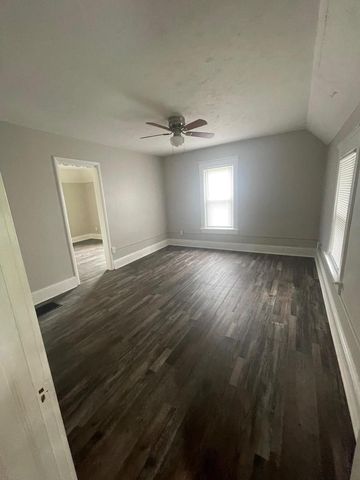 1014 Oak Street, Beloit, WI 53511