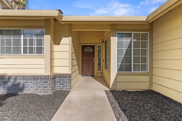 416 Mid Pines Way, Modesto, CA 95354