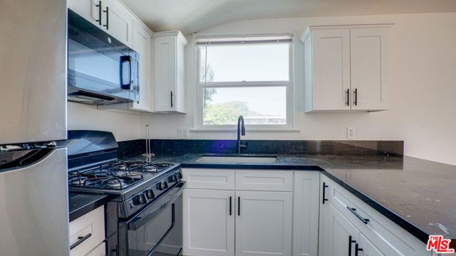 331 W Windsor Road, Glendale, CA 91204