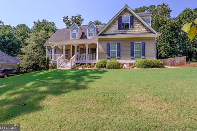 100 Chapman Oak Drive, Newnan, GA 30265