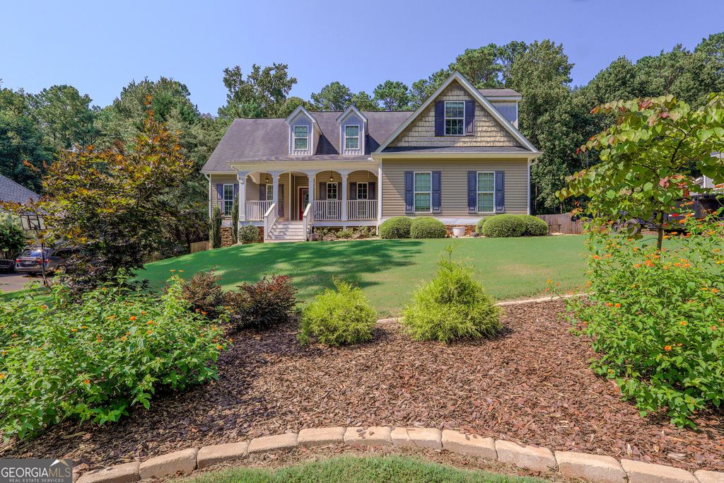 100 Chapman Oak Drive, Newnan, GA 30265