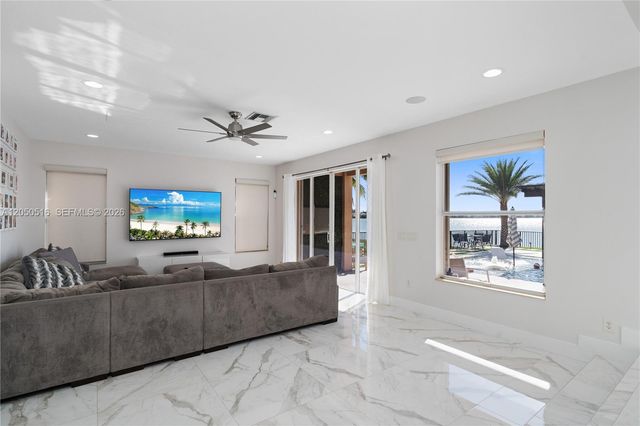 5022 SW 173rd Ave, Miramar, FL 33029