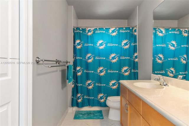 5022 SW 173rd Ave, Miramar, FL 33029