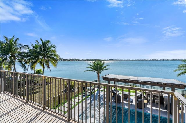5022 SW 173rd Ave, Miramar, FL 33029