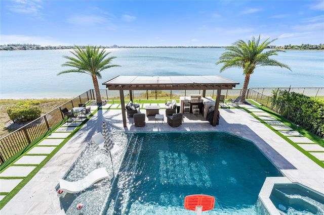 5022 SW 173rd Ave, Miramar, FL 33029