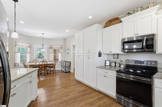 297 Paradise Vista Drive, Williamston, SC 29697