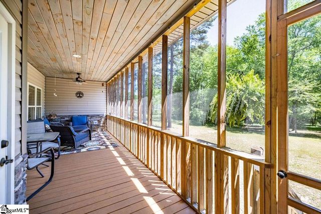 297 Paradise Vista Drive, Williamston, SC 29697