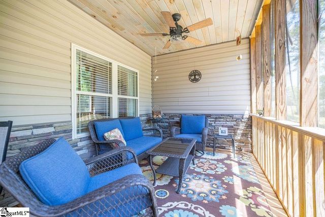 297 Paradise Vista Drive, Williamston, SC 29697