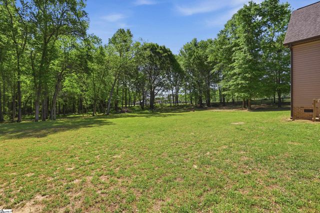 297 Paradise Vista Drive, Williamston, SC 29697