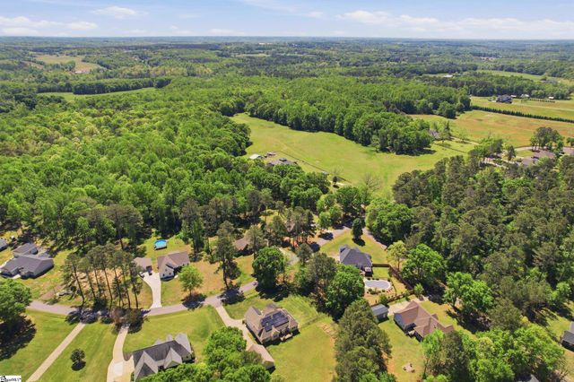 297 Paradise Vista Drive, Williamston, SC 29697