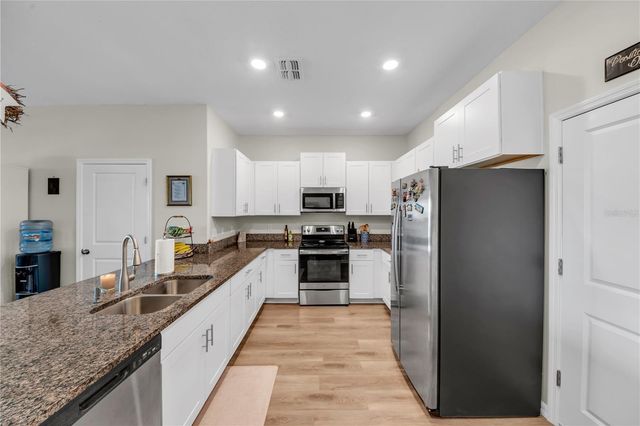 736 ROYAL EMPRESS DRIVE, Ruskin, FL 33570