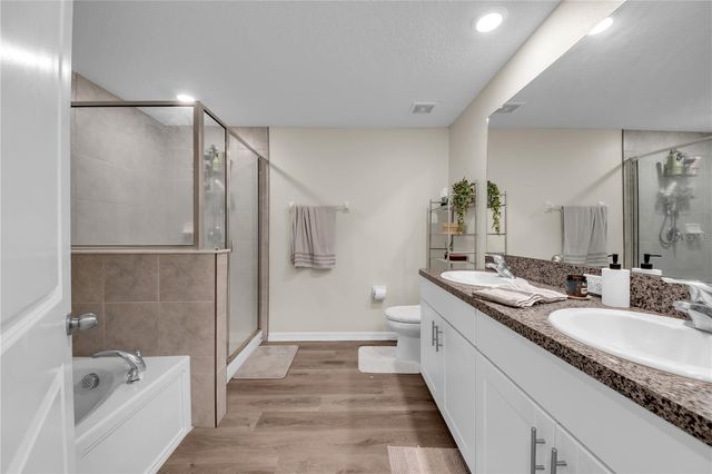 736 ROYAL EMPRESS DRIVE, Ruskin, FL 33570