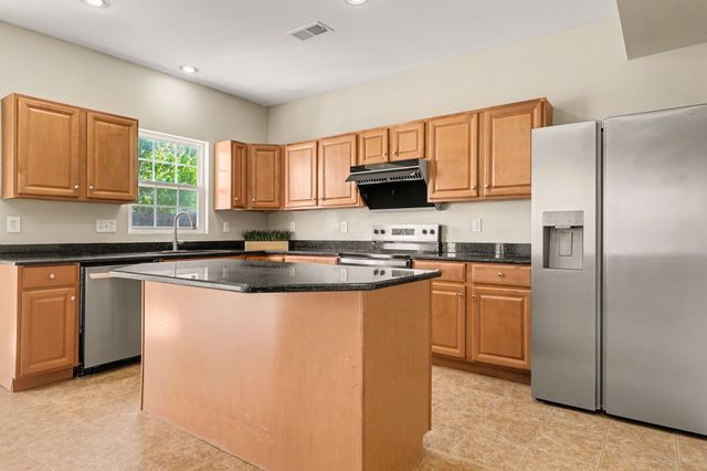 1042 Countess Ln, Spring Hill, TN 37174